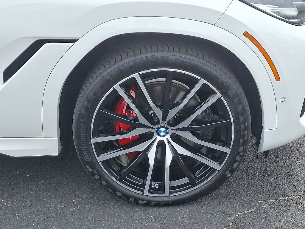 2021 BMW X6 xDrive40i 8