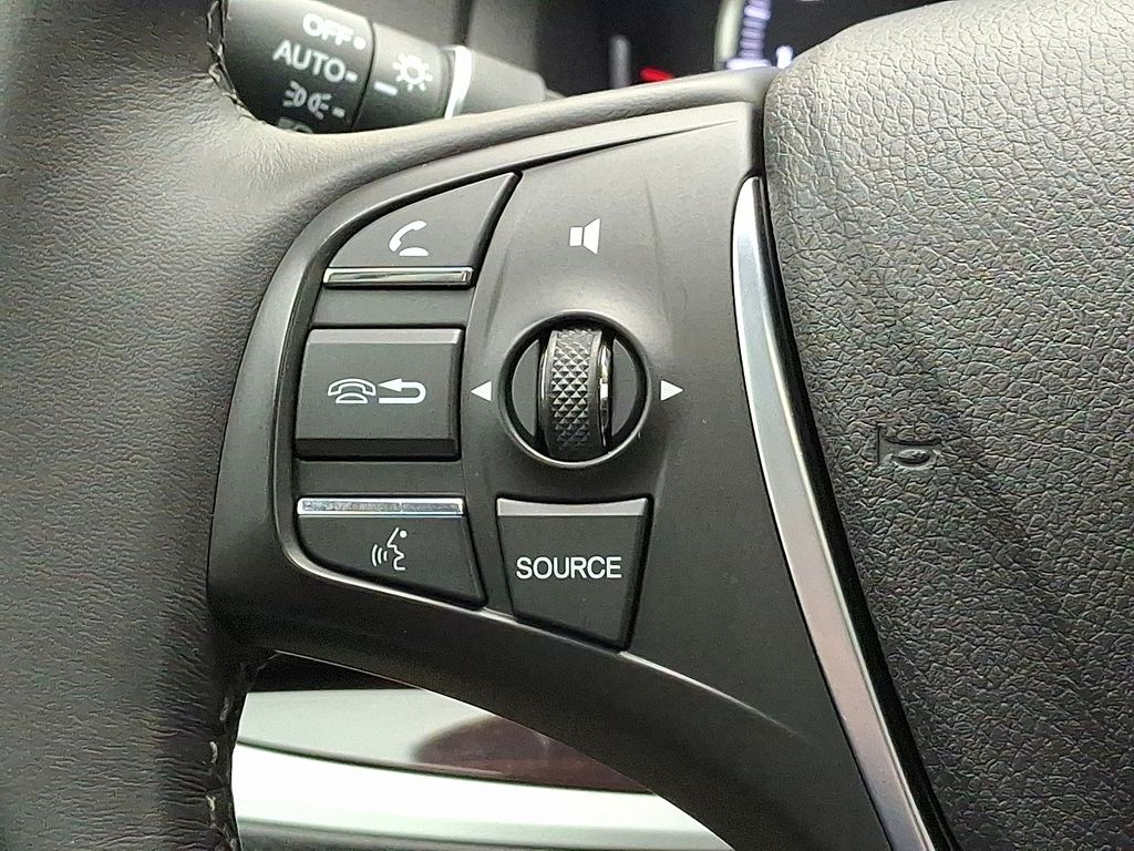 Thumbnail: 2015 Acura TLX - 23