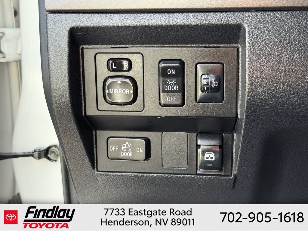 Used 2017 Toyota Tundra Truck