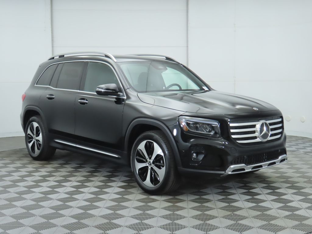 2025 Mercedes-Benz GLB 250 3