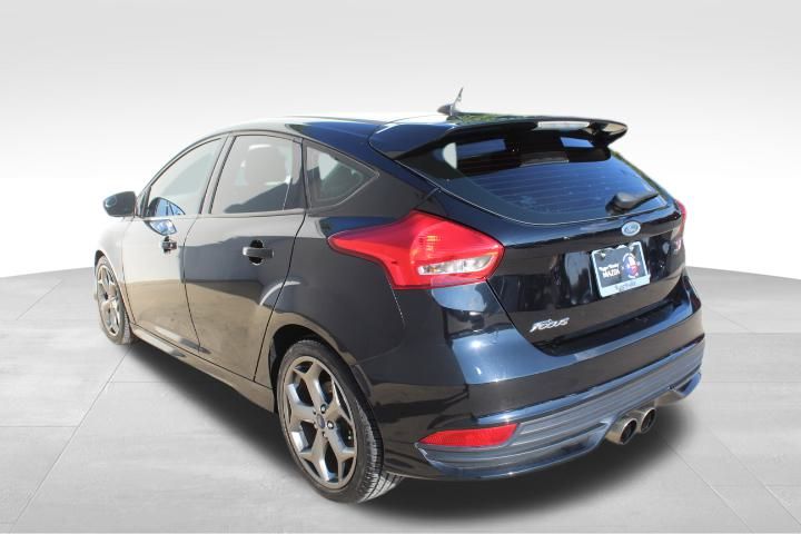 Used Car 2018 Ford Focus  St For Sale In Georgetown, Texas