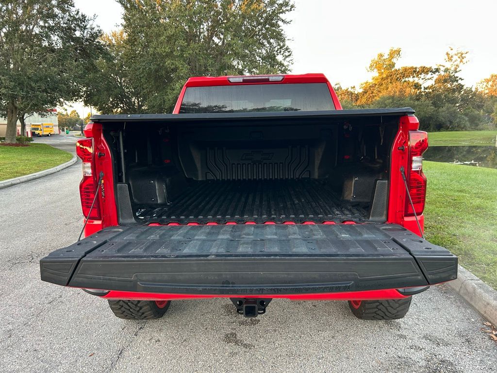 Thumbnail: 2022 Chevrolet Silverado 1500 - 10