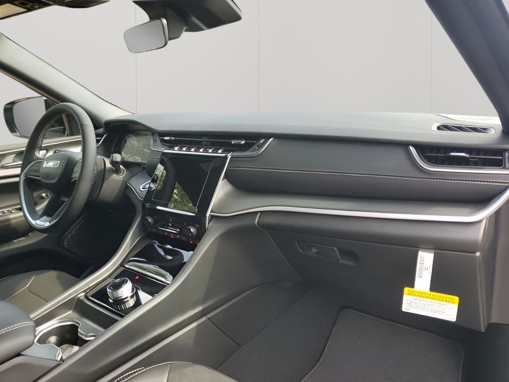 New Car 2025 Jeep Grand Cherokee  For Sale Under $35,000 In Austin, Texas