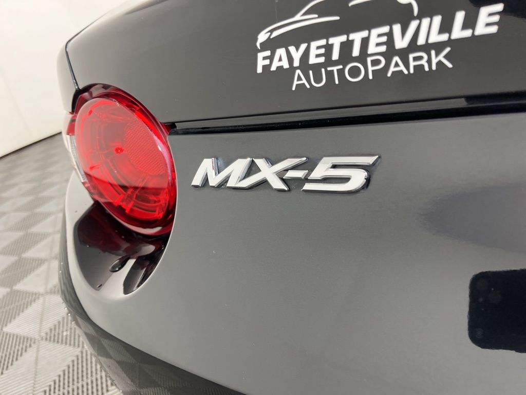 2018 Mazda MX-5 Miata Grand Touring 3