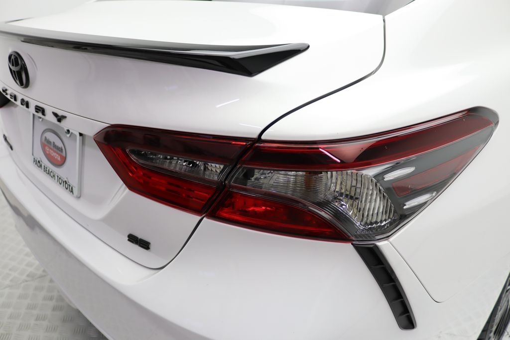 Thumbnail: 2023 Toyota Camry - 9
