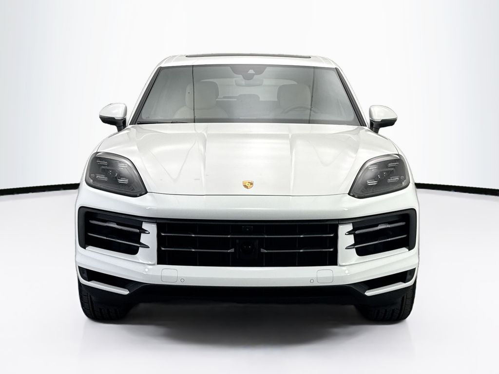 Thumbnail: 2025 Porsche Cayenne - 10
