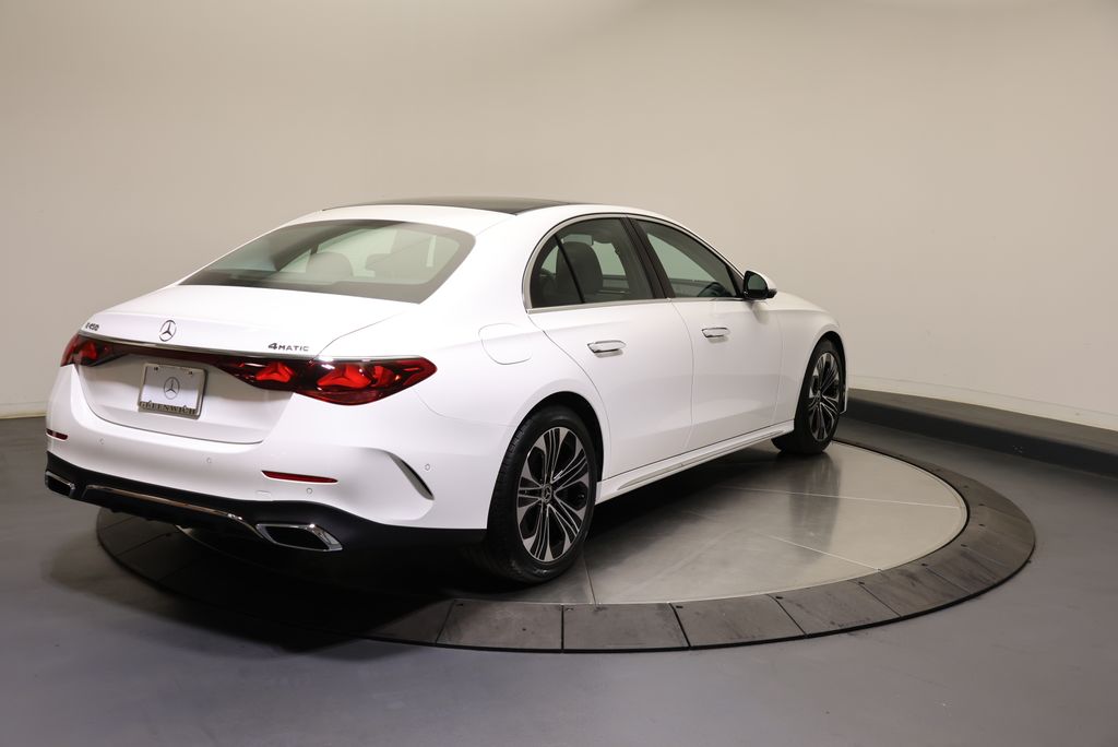 Thumbnail: 2027 Mercedes-Benz E-Class - 7