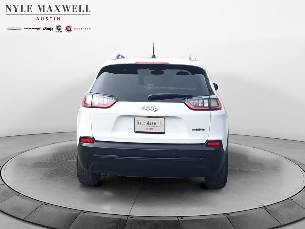 Used Car 2019 Jeep Cherokee  Latitude Plus For Sale Under $20,000 In Austin, Texas