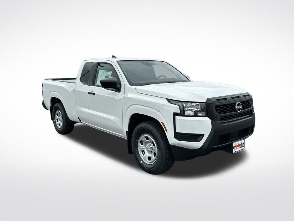 2025 Nissan Frontier S photo
