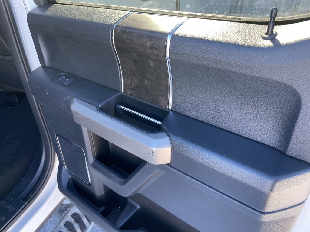 Certified Used 2022 White Ford Lariat image 78