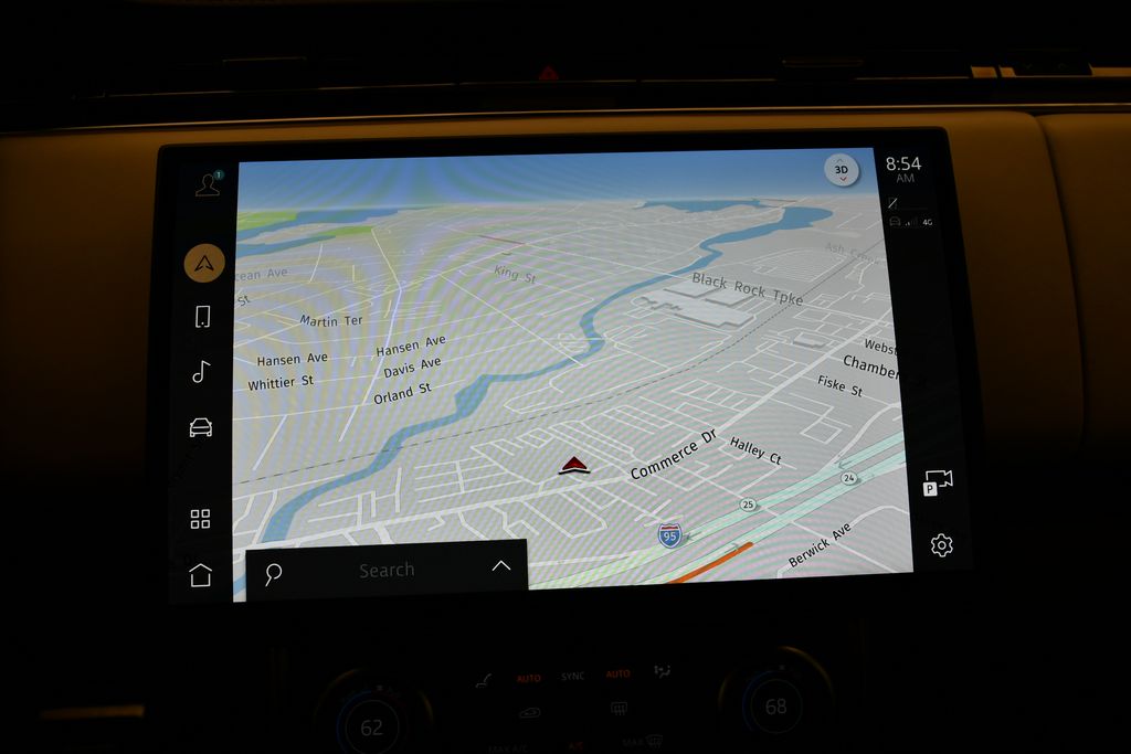 Thumbnail: 2022 Land Rover Range Rover - 24