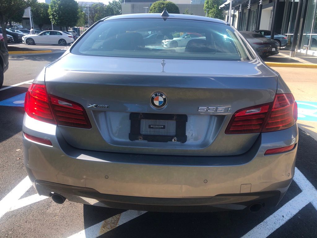 Thumbnail: 2016 BMW 5 Series - 5