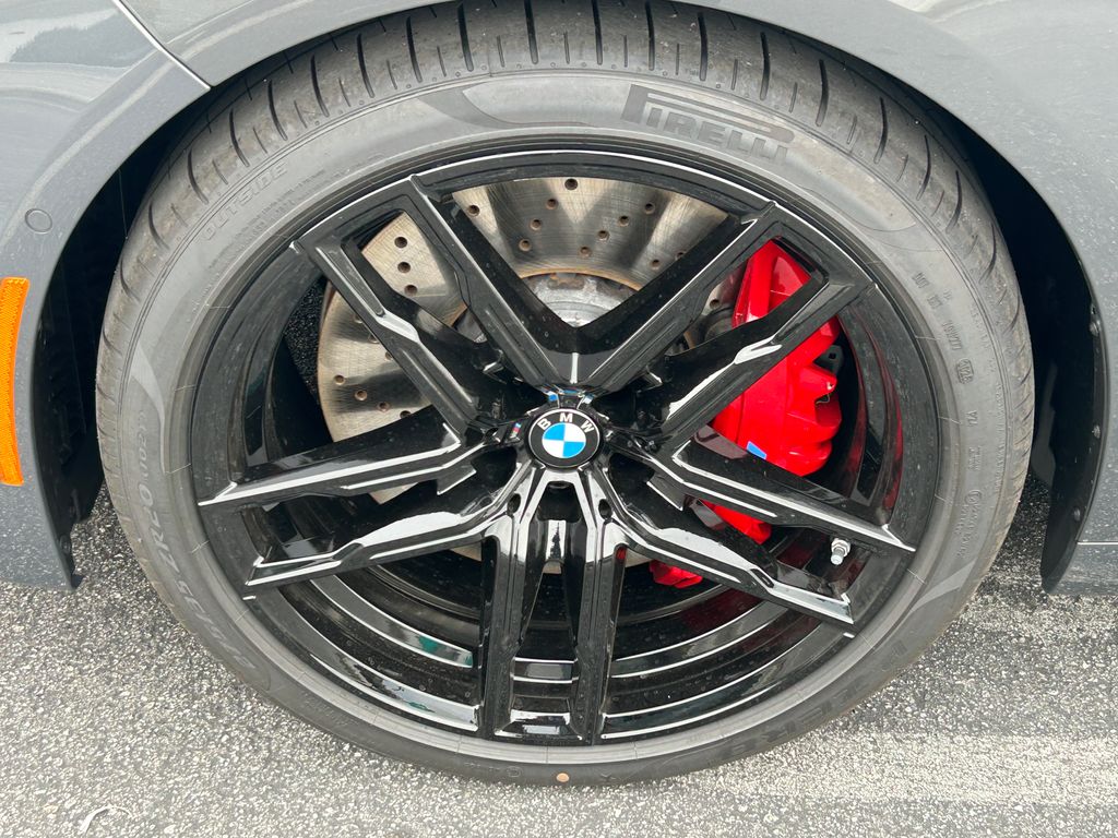 Thumbnail: 2025 BMW M8 - 9