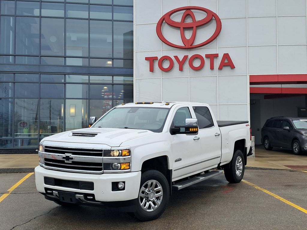 2019 Chevrolet Silverado 3500HD High Country Crew Cab 4WD
