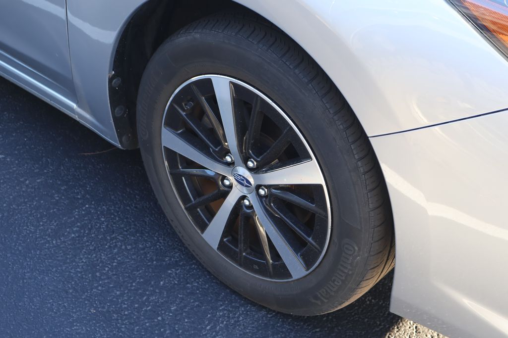 Thumbnail: 2020 Subaru Impreza - 5