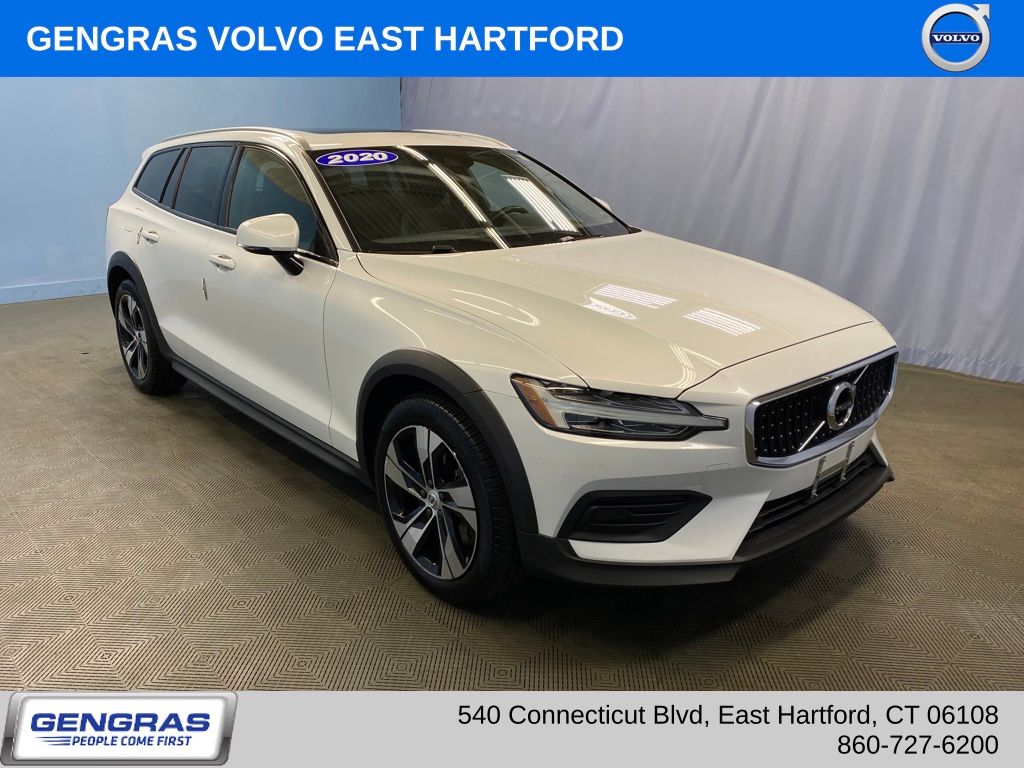 Crystal White Pearl Metallic 2020 Volvo V60 Cross Country T5 AWD Wagon All-Wheel Drive Automatic