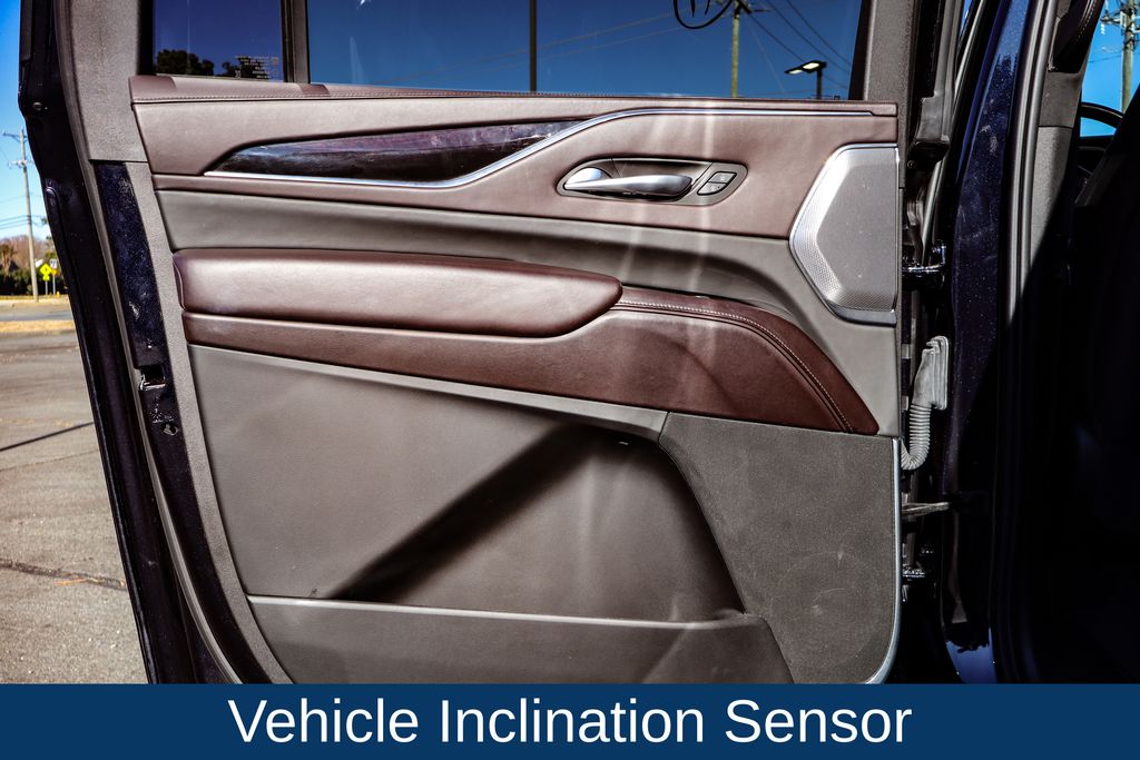 CadillacEscalade ESV40