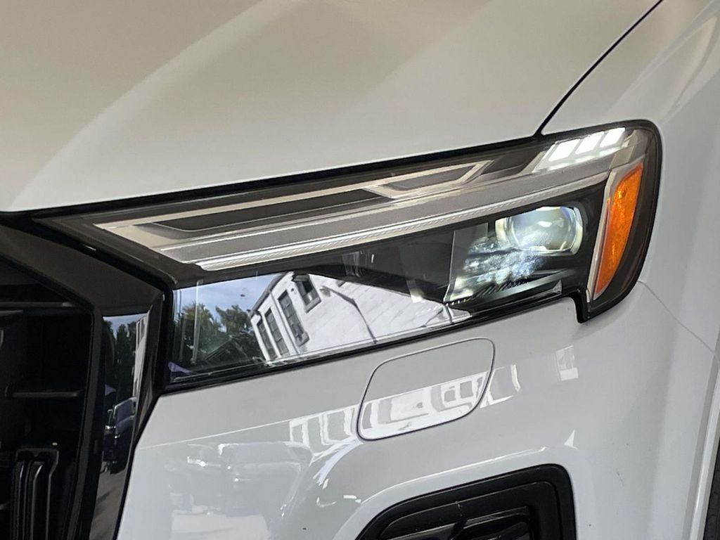 2026 Audi Q7 45 Premium White at Audi Porsche Sewickley