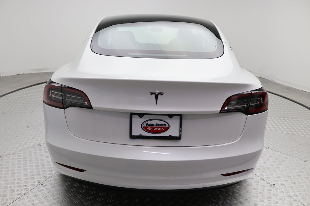 Thumbnail: 2023 Tesla Model 3 - 10