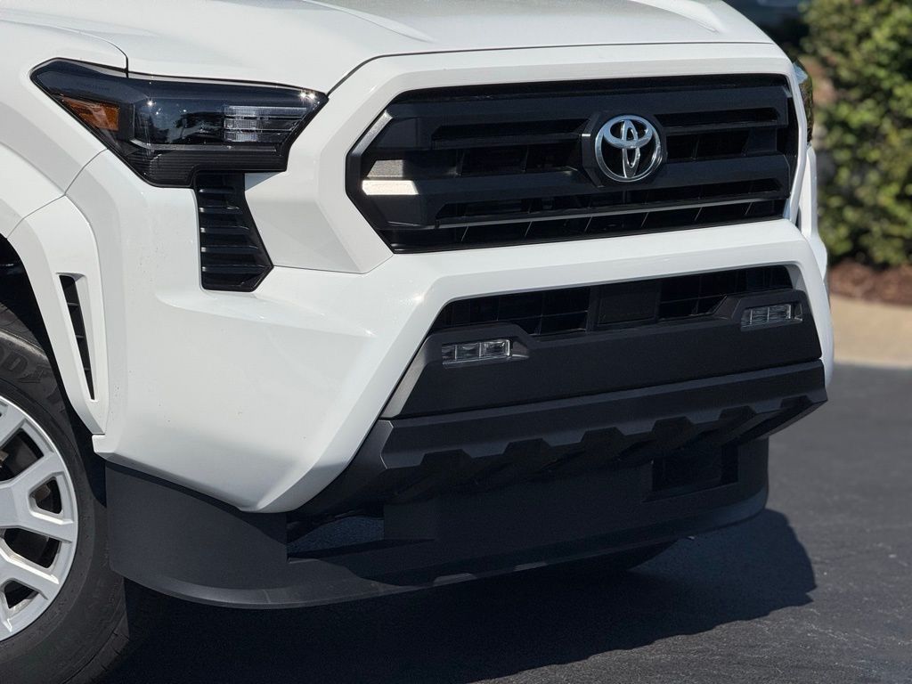 2025 Toyota Tacoma SR5 Double Cab photo 6