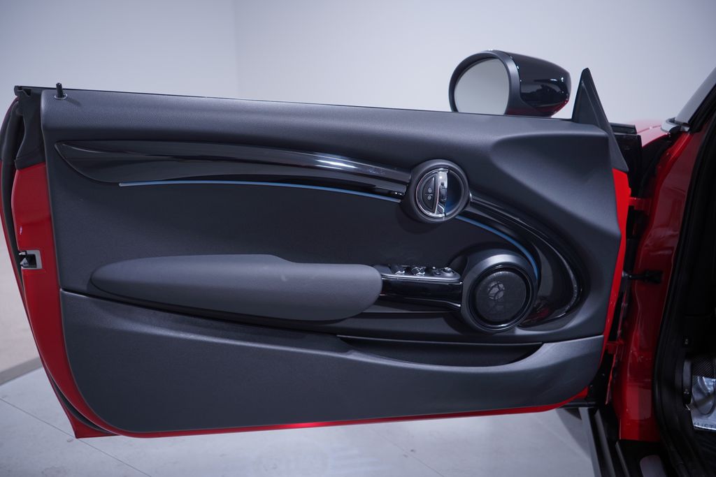 Thumbnail: 2023 MINI Cooper - 16