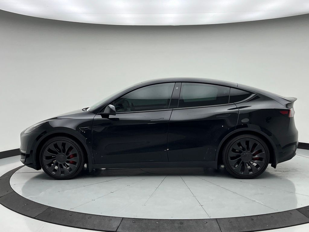 Thumbnail: 2022 Tesla Model Y - 10