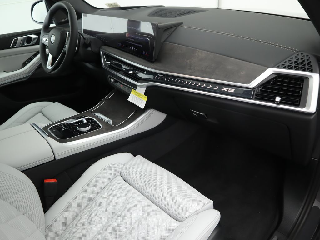 2026 BMW X5 sDrive40i 18