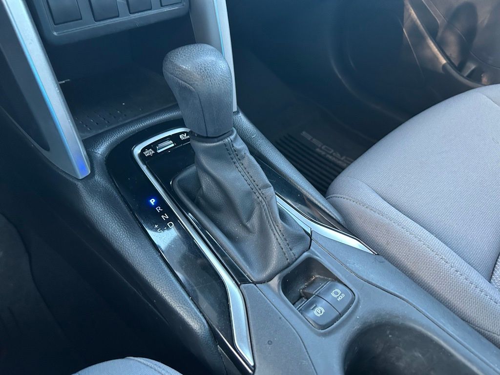 Thumbnail: 2023 Toyota Corolla Cross - 24