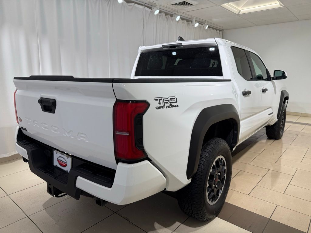 Thumbnail: 2025 Toyota Tacoma - 5