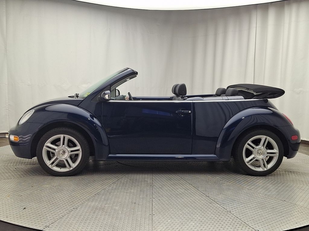 Thumbnail: 2004 Volkswagen Beetle - 7
