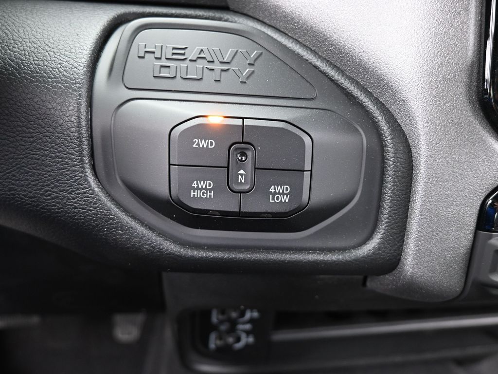 New 2026 Diamond Black Crystal Pearlcoat Ram Tradesman image 21