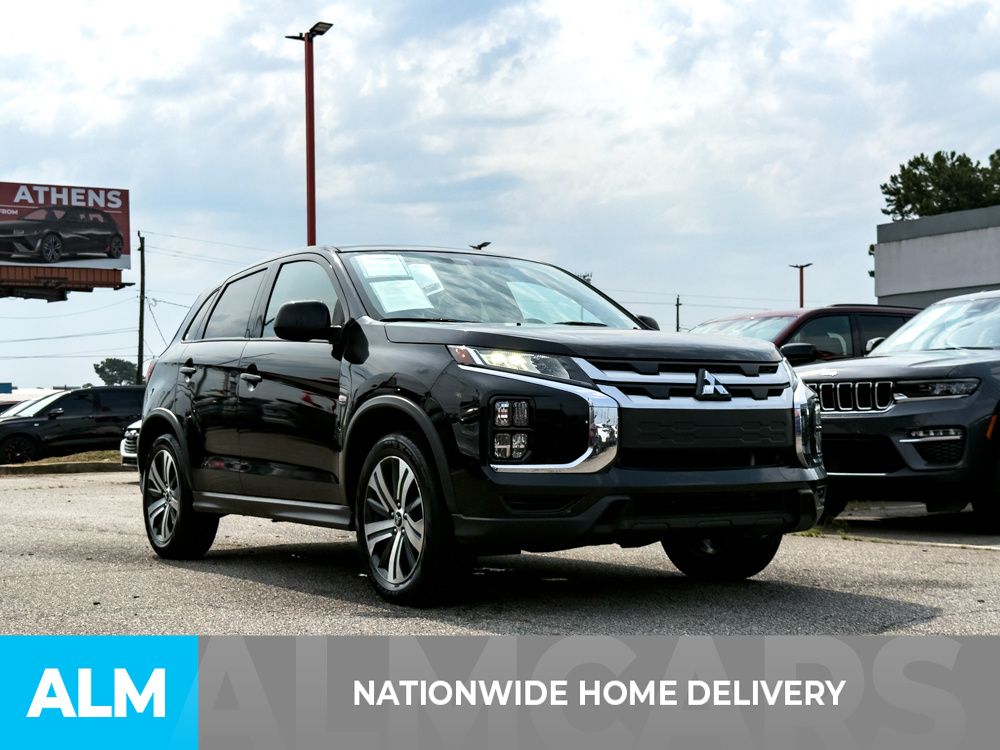 Used 2024 Black Mitsubishi 2.0 ES image 4