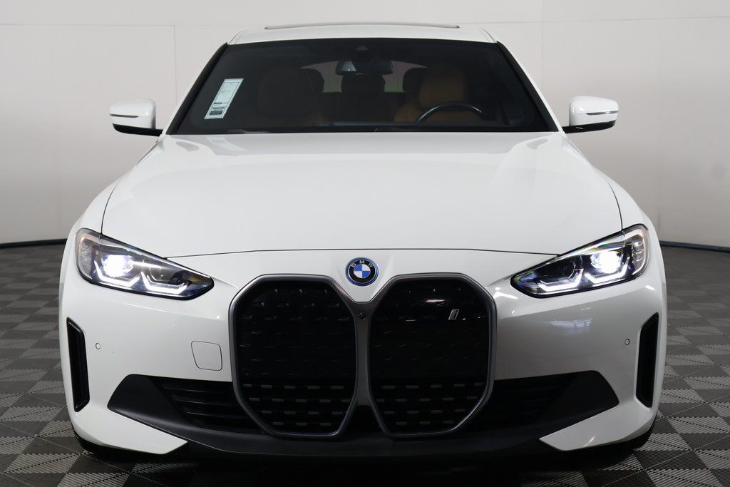 2023 BMW i4 eDrive35 2