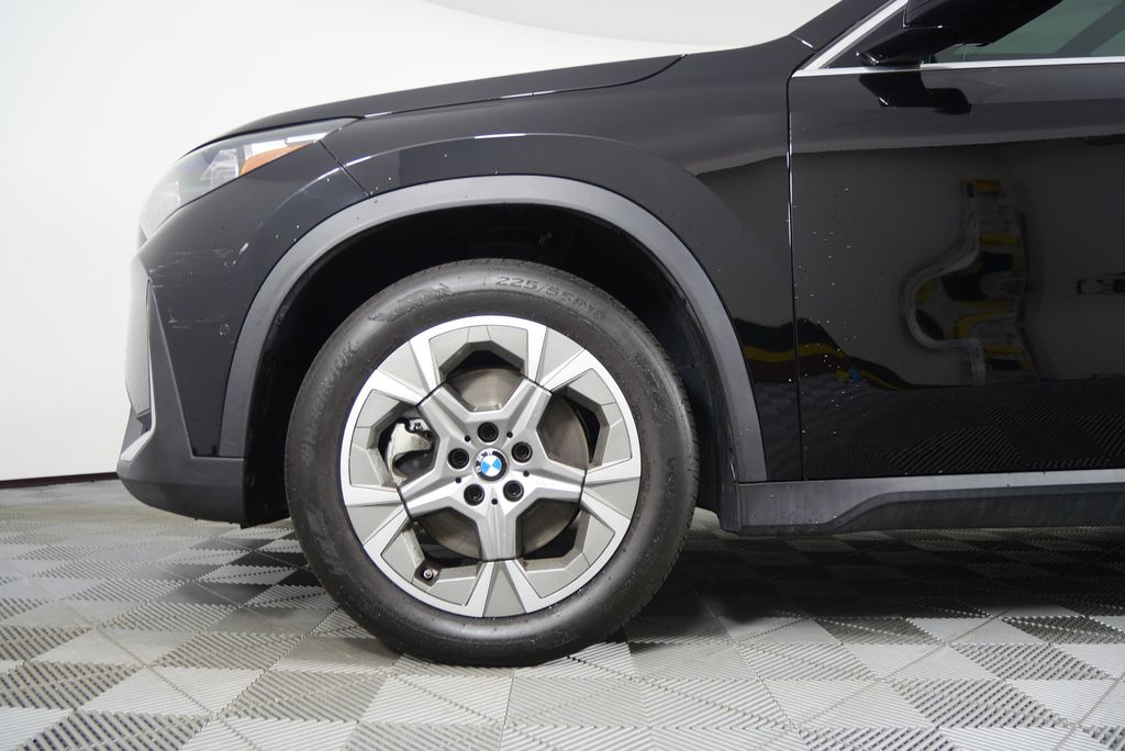 Thumbnail: 2023 BMW X1 - 7