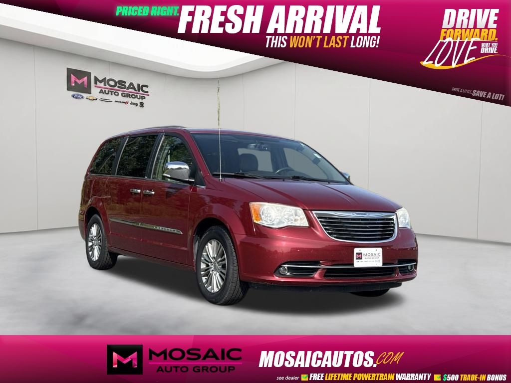 2013 Chrysler Town & Country Touring-L FWD