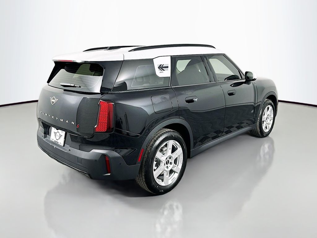 2025 MINI Cooper Countryman Base 5