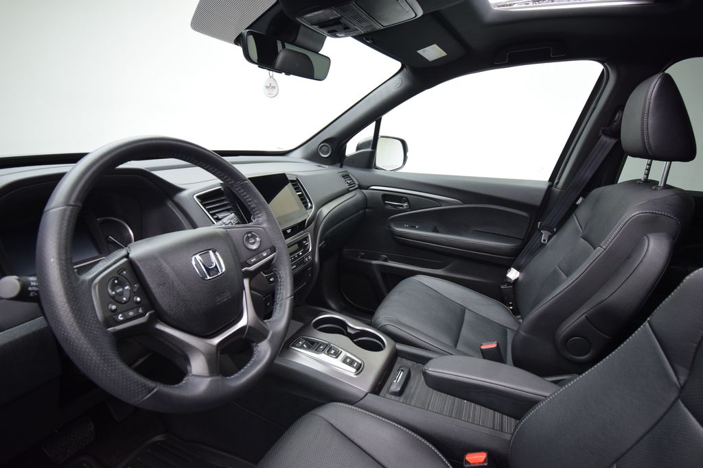 used 2023 Honda Passport car, priced at $33,500