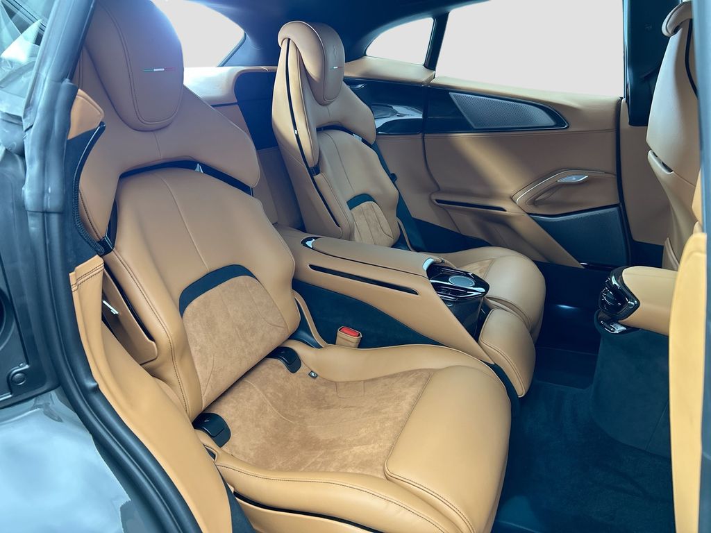 Thumbnail: 2025 Ferrari  - 20