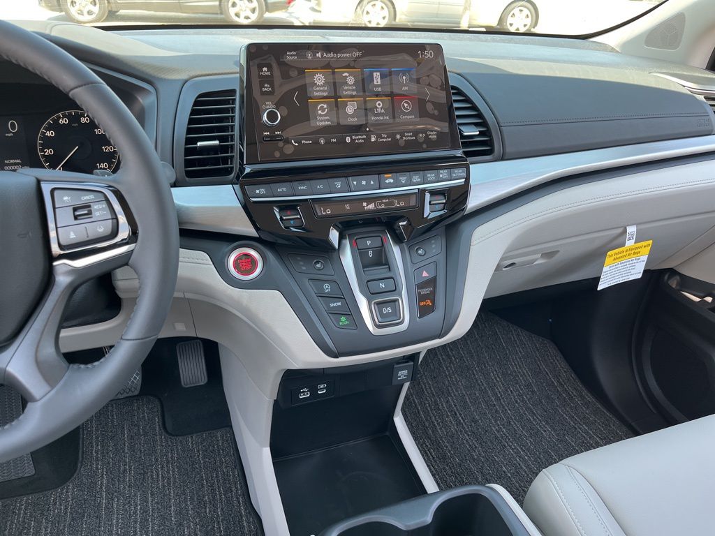 Thumbnail: 2026 Honda Odyssey - 10