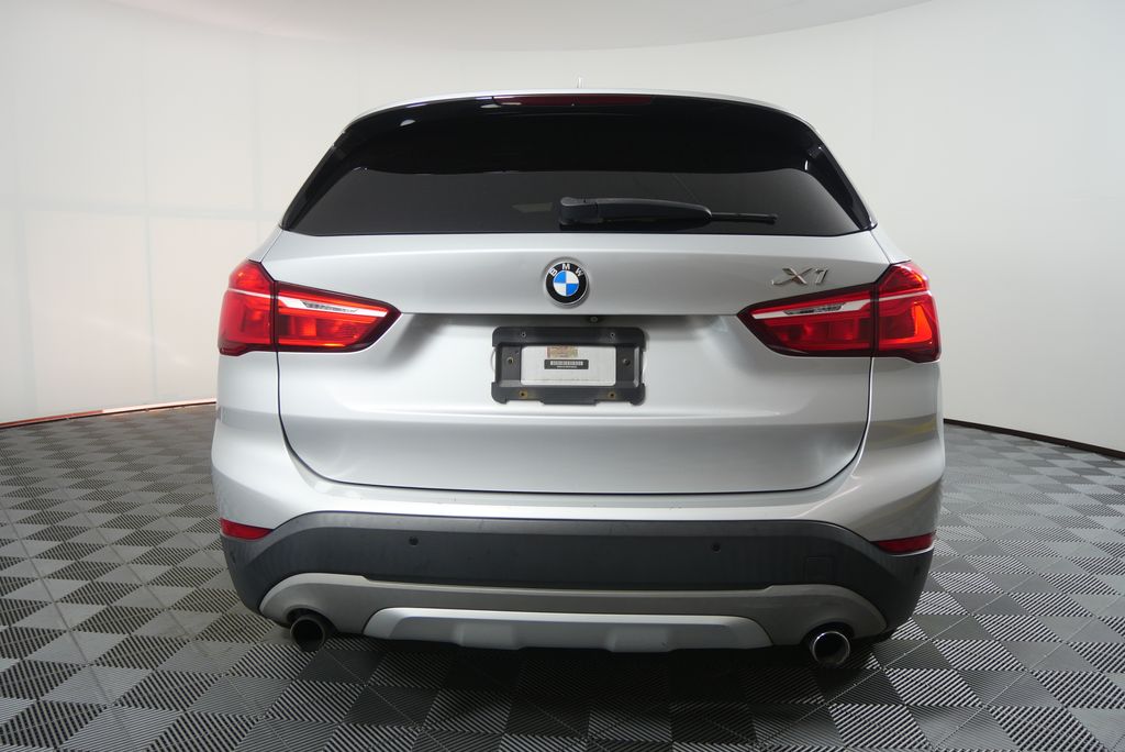 Thumbnail: 2017 BMW X1 - 4