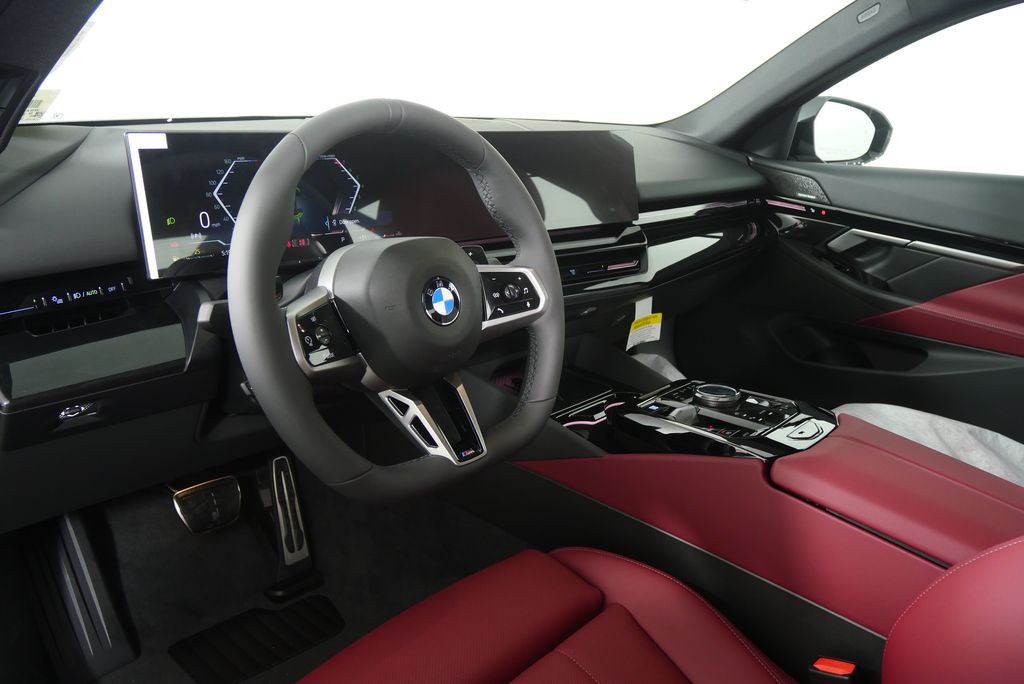 Thumbnail: 2026 BMW 5 Series - 13