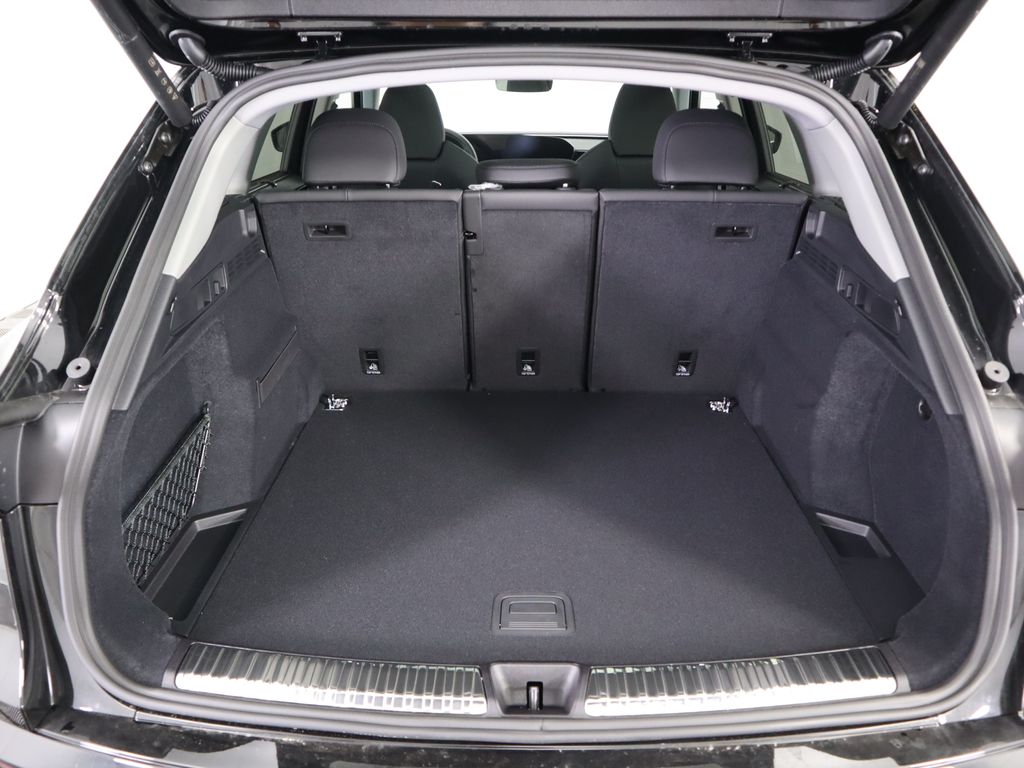 2025 Audi Q5  30