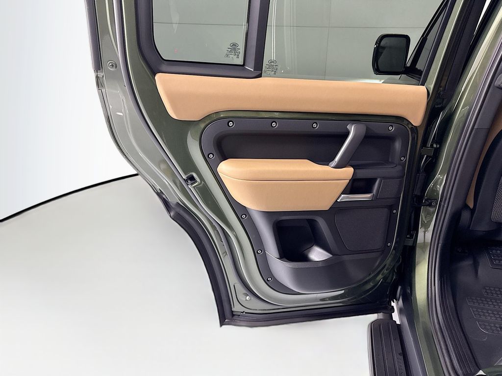 Thumbnail: 2026 Land Rover Defender - 28