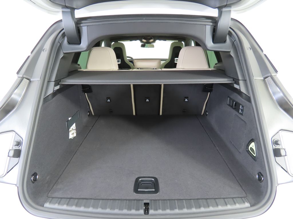 2025 BMW iX xDrive50 28