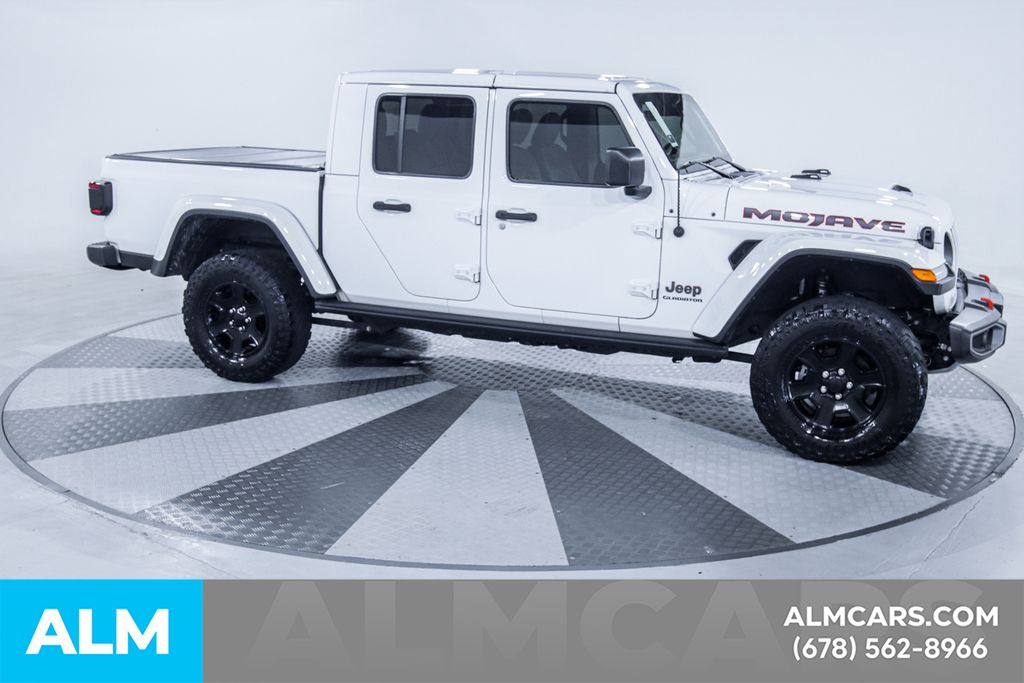 Used 2020 White Jeep Mojave image 13