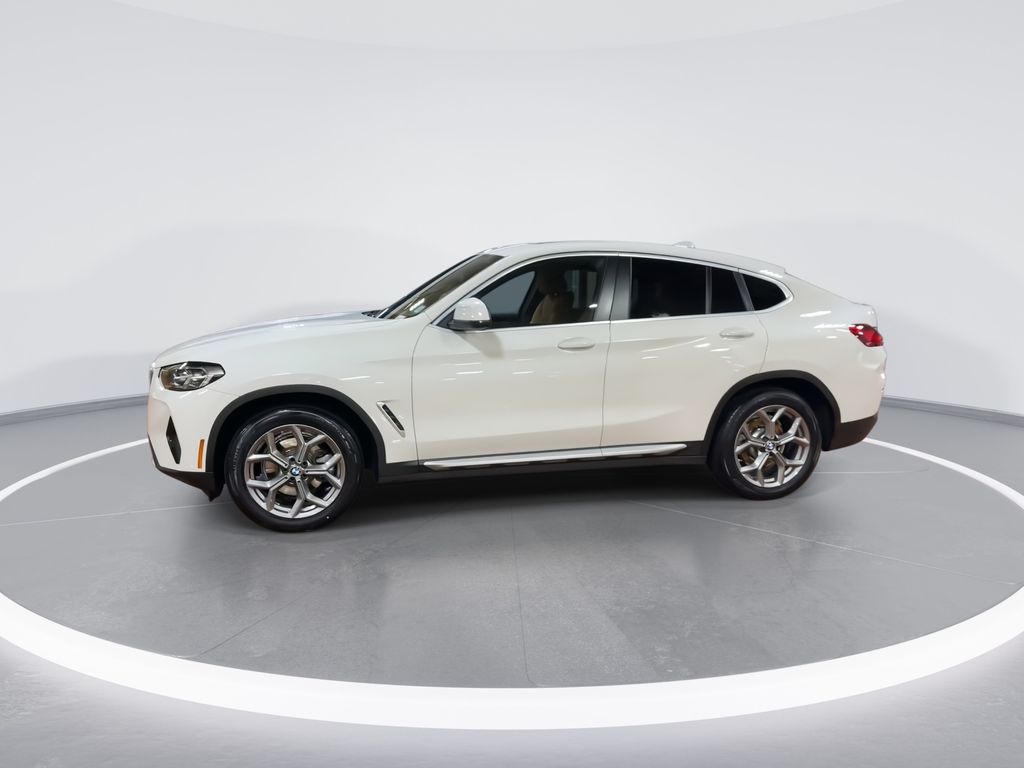 Thumbnail: 2023 BMW X4 - 4
