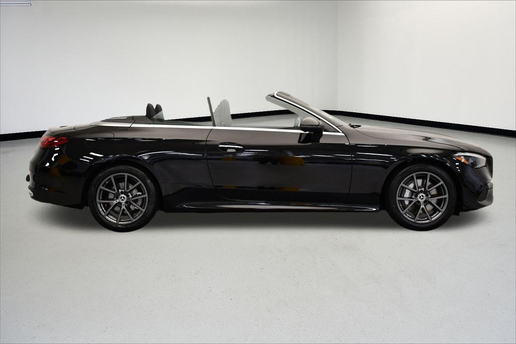 Thumbnail: 2026 Mercedes-Benz CLE - 14