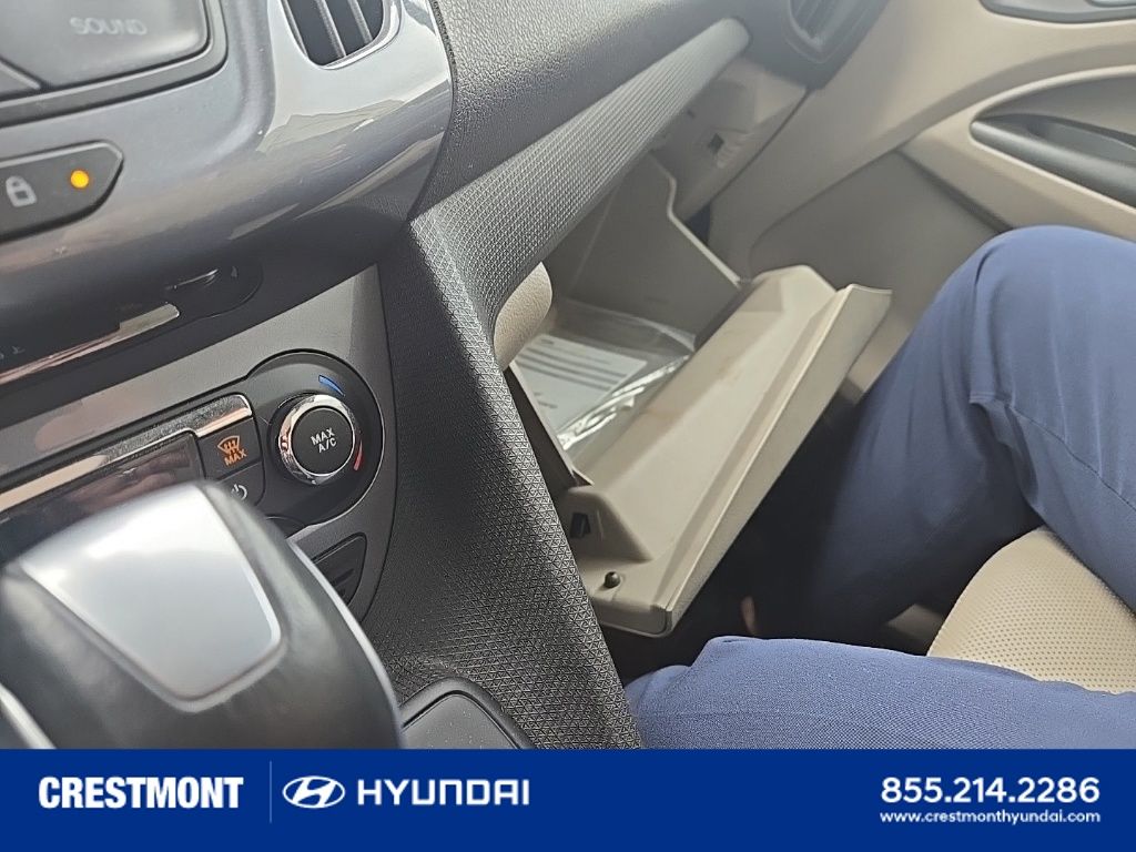 used 2015 Ford Transit Connect car, priced at $13,998