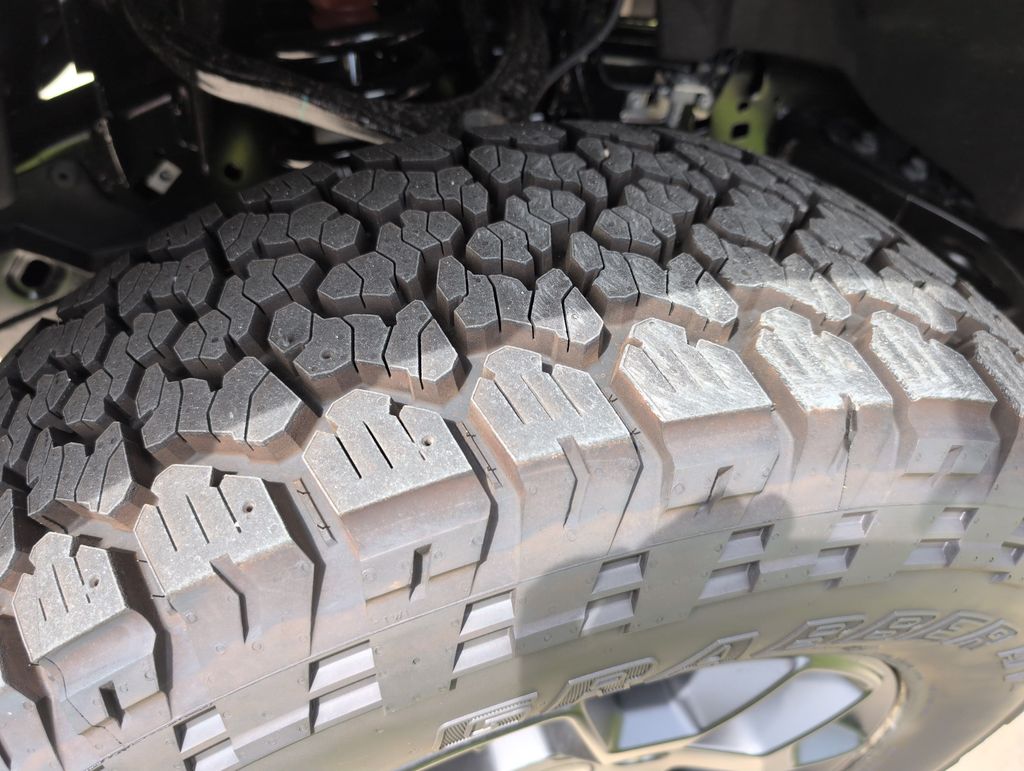 New 2026 White Ford XLT DARK TRAIL image 19