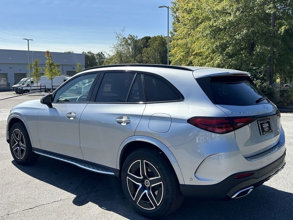 2025 Mercedes-Benz GLC GLC 350e 6